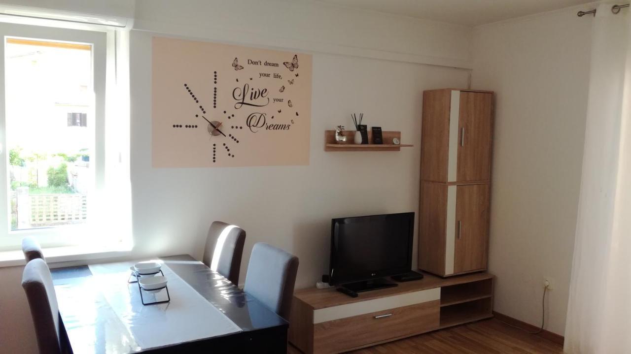 Apartma Ema Izola Bagian luar foto
