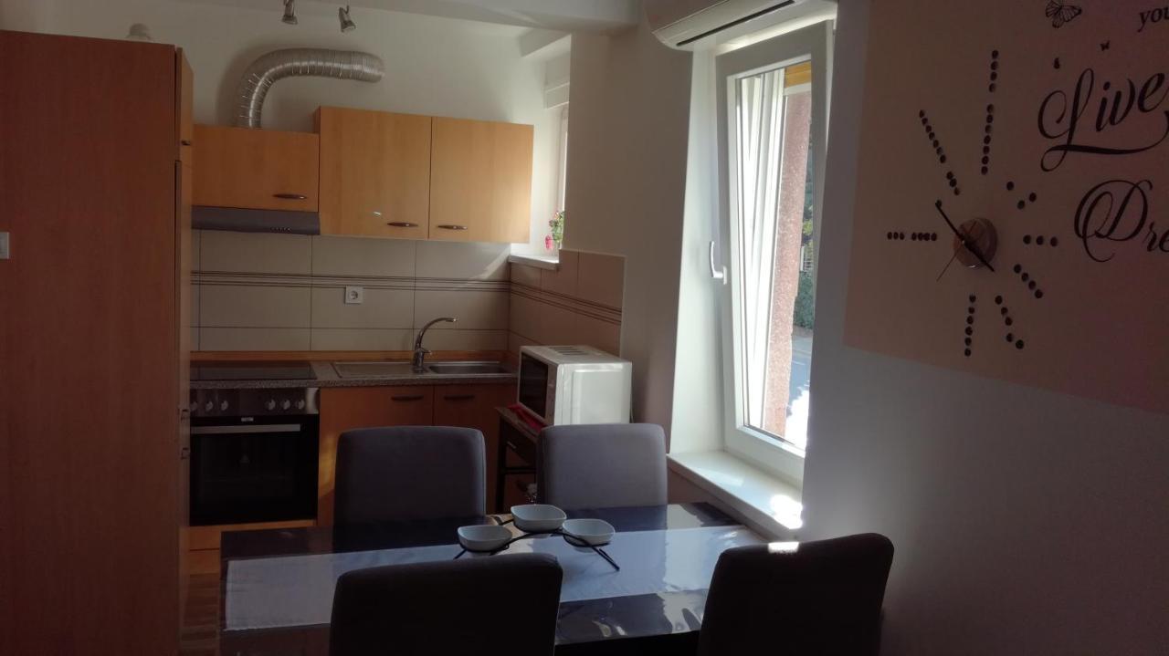 Apartma Ema Izola Bagian luar foto