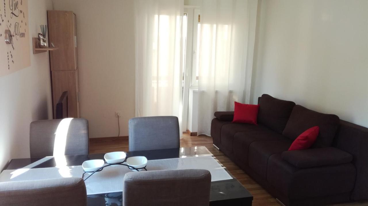 Apartma Ema Izola Bagian luar foto